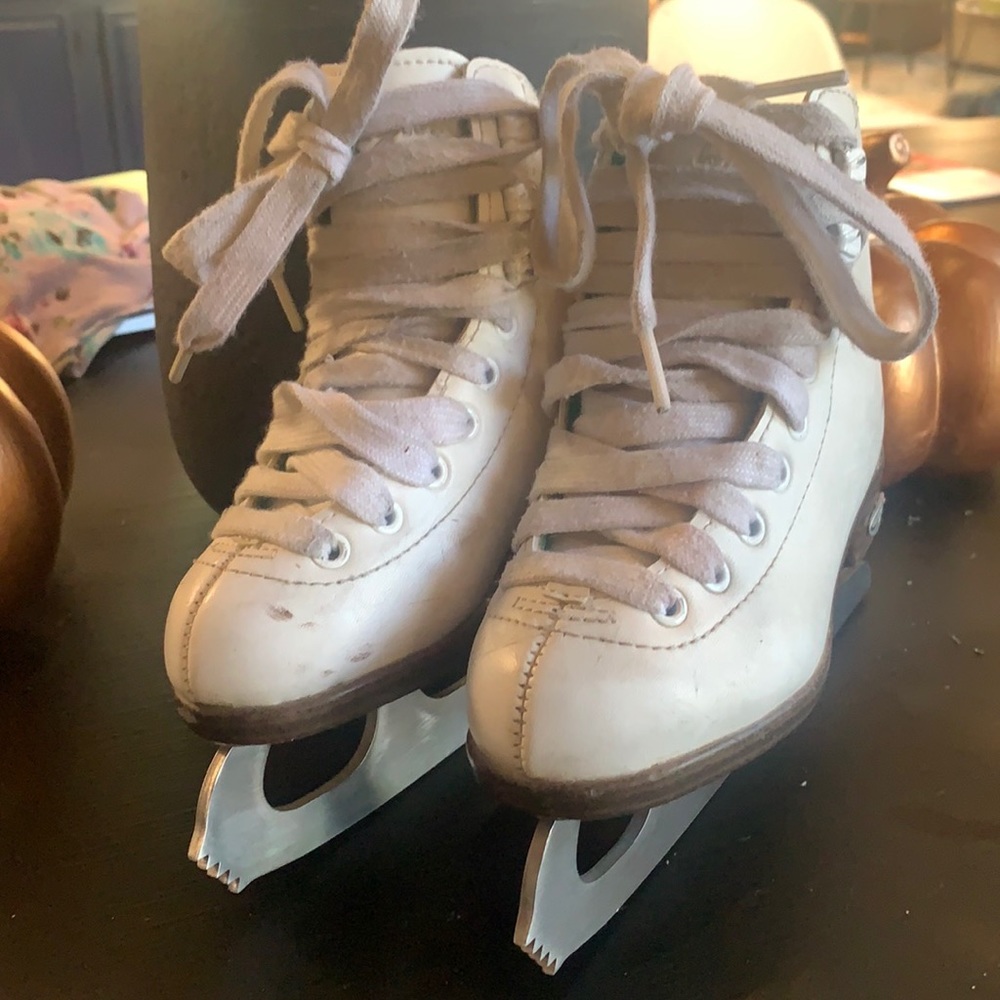 toddler figure skates
